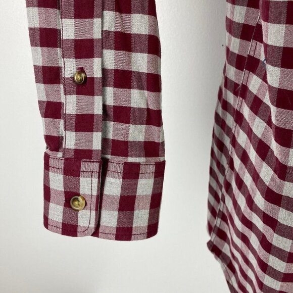 Old Navy Checkered Button Down Shirt - Picture 5 of 8